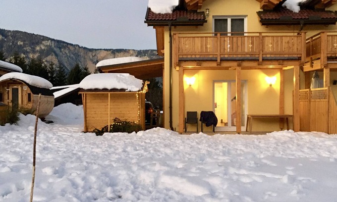 Arnoldstein House | Holiday Home 'Ferienhaus Seltschach 193' with Mountain View, Private Terrace and Wi-Fi