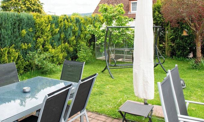 Eisenach House | Holiday Home 'Ferienhaus Eisenach' with Private Terrace, Private Garden and Wi-Fi