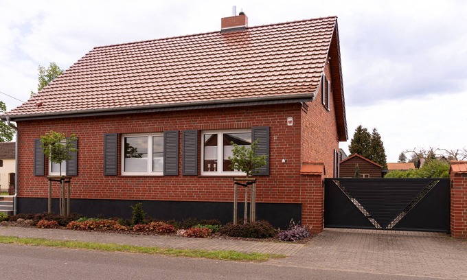 Karstadt House | Holiday Home 'Ferienhaus Wegblüte' with Private Terrace