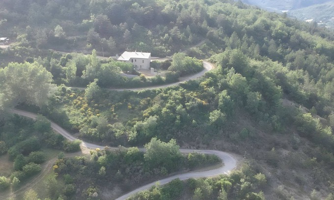 La Motte-Chalancon House | Holiday Home 'Fonfroide, Drome Provençale' with Mountain View and Private Garden