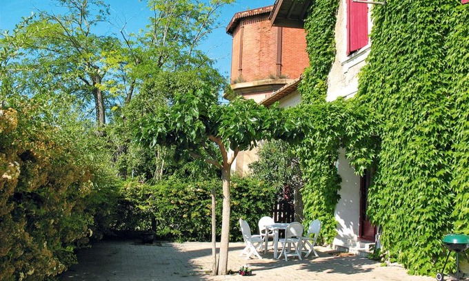 Montcalm House | Holiday Home Hameau du Montcalm - MCM150
