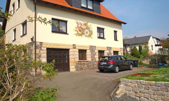 Bad Liebenstein Apartment | holiday home in the Thuringian Forest with roof