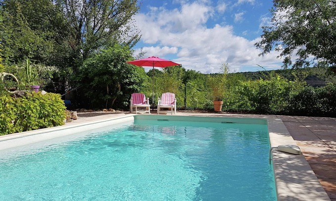 Saint-Bres Villa | Holiday Home in Cévennes with Private Pool