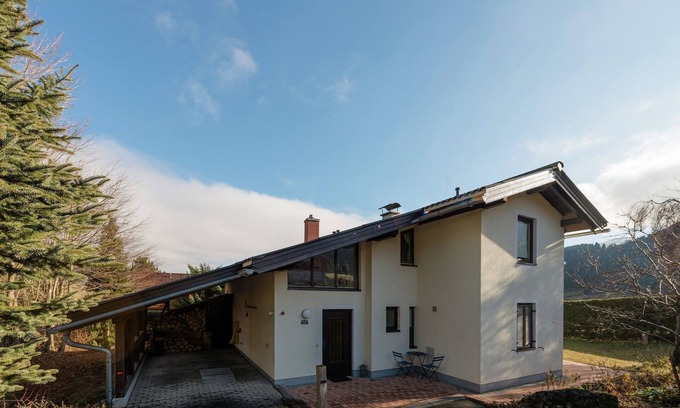 Groebming House | Holiday Home in Groebming near Ski Slopes