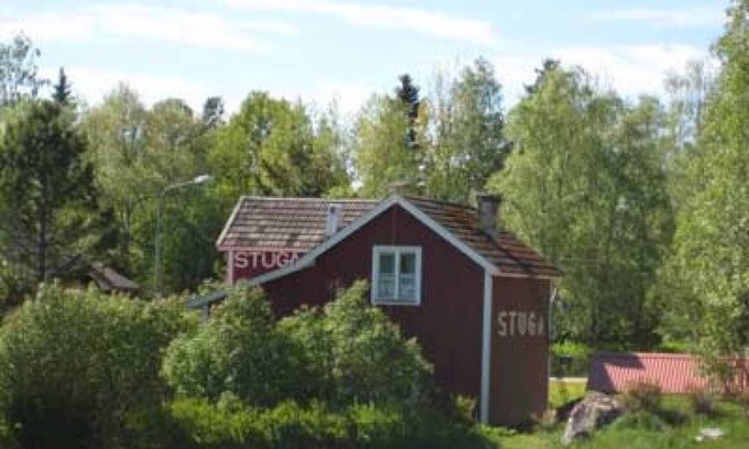 Ovanaker Municipality House | Holiday home in Hälsingland with lake view
