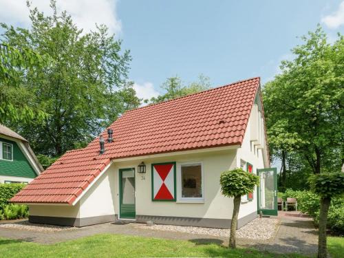 Heeten House | Holiday Home in Heeten near Forest Trails