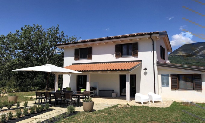 Bagni di Lucca House | Holiday Home in Tuscany with Pool & Views