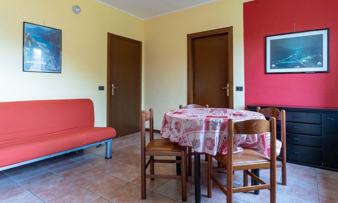 Crone House | Holiday Home in Lombardy by Lake Idro