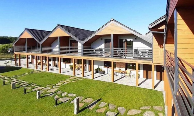 Mielno House | Holiday Home in Mielno near Beach & Lake