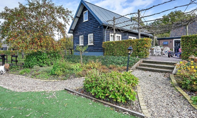 Overberg Villa | Holiday home in Overberg with private garden and terrace