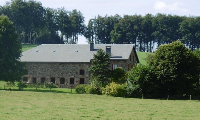 Commanster House | Holiday Home in Rogery with Sauna