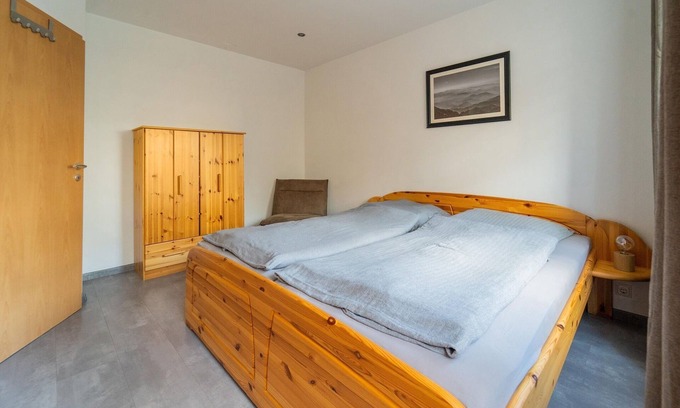 Zella-Mehlis Apartment | Holiday Home in Zella-Mehlis near Rennsteig