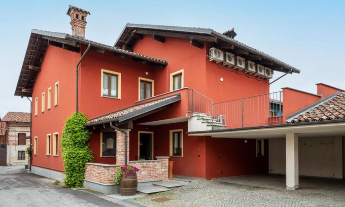 Narzole House | Holiday Home La Grotta di Cech by Interhome