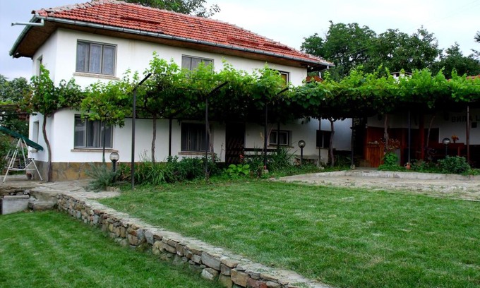 Tryavna House | Holiday Home Life