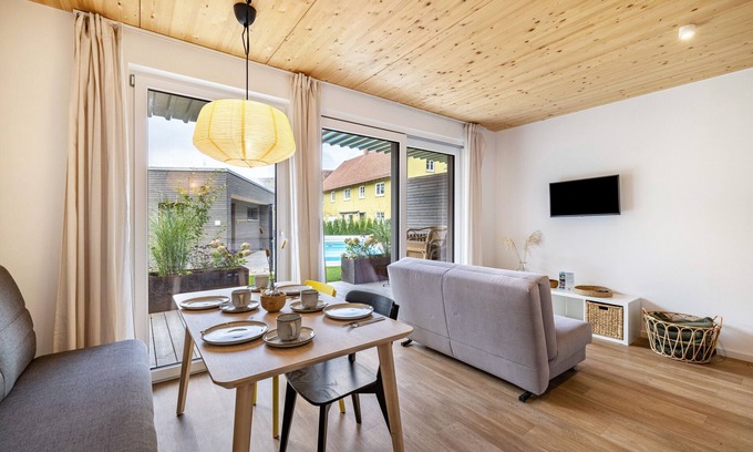 Beuron House | Holiday Home 'Lupus 1' with Mountain View, Private Terrace and Wi-Fi