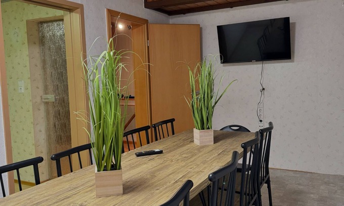 Pfullingen House | Holiday Home 'M B Homes Pfullingen 2' with Private Terrace, Private Garden and Wi-Fi