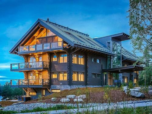 Ahtari House | Holiday Home Naava chalet 102 by Interhome