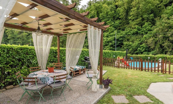 San Rocco in Turrite House | Holiday Home 'Neva' with Private Pool, Private Terrace and Wi-Fi