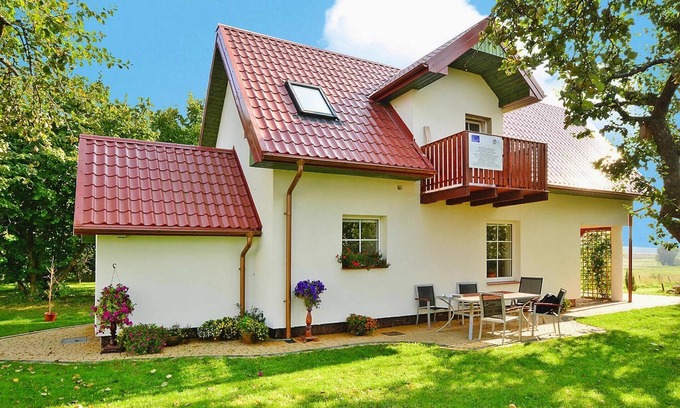 Slawno House | Holiday Home Noskowo near Baltic Sea Beach
