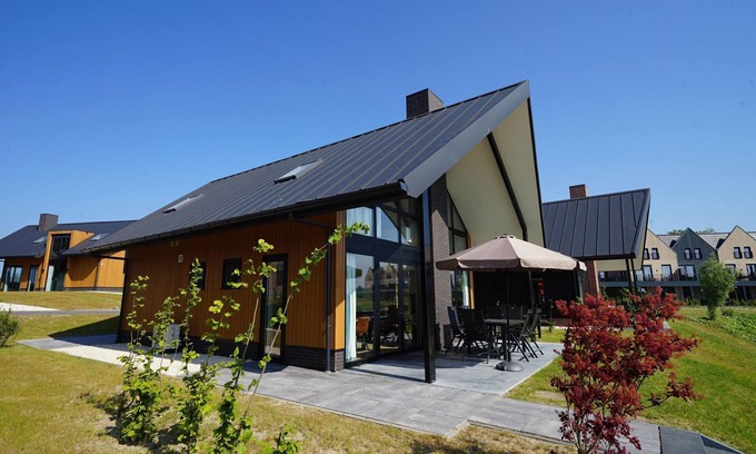 Kampen House | Holiday home on a holiday park
