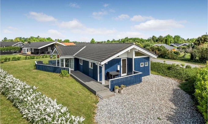 Pøt Strandby House | Holiday Home Pøt Strandby Juelsminde V Denmark