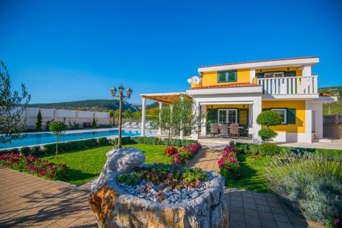 Donji Prolozac House | Holiday Home Petra