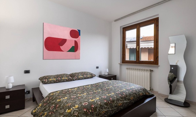 Poggibonsi House | Holiday Home 'Piccolo Angolo Di Tranquillità' with Private Garden and Wi-Fi