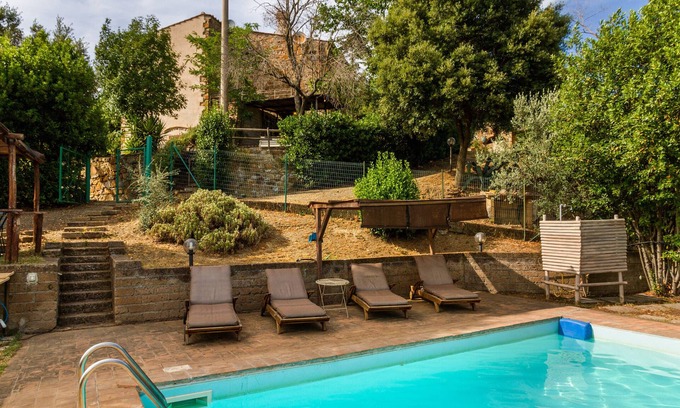 Roccastrada House | Holiday Home 'Quercia Grossa' with Private Pool, Private Terrace and Wi-Fi