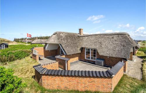 Klegod Strand House | Holiday Home Ringkobing 77 With Hot Tub