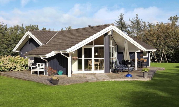 Ronbjerg House | Holiday home Roslev XVI