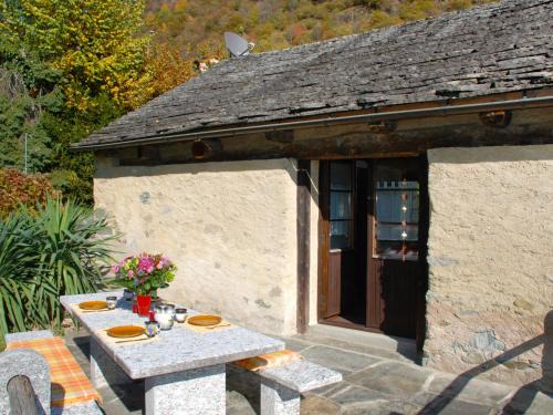 Aquila House | Holiday Home Rustico Cristallo by Interhome
