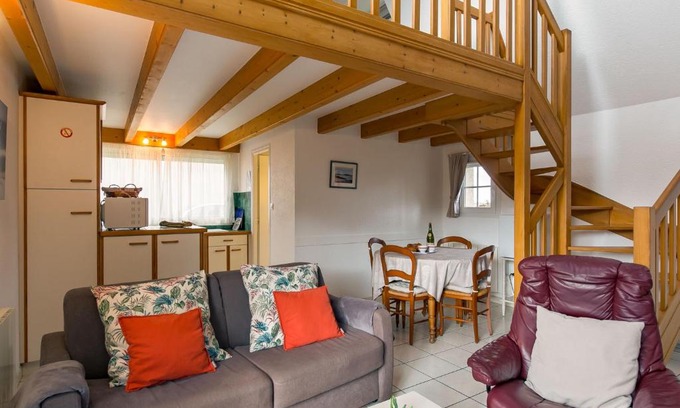 Plounevez-Lochrist House | Holiday Home Tal Ar Mor by Interhome