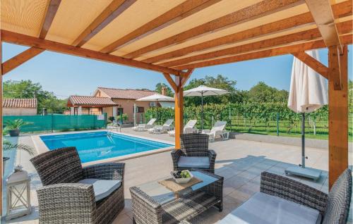 Topid House | Holiday Home Topid Topid Ii