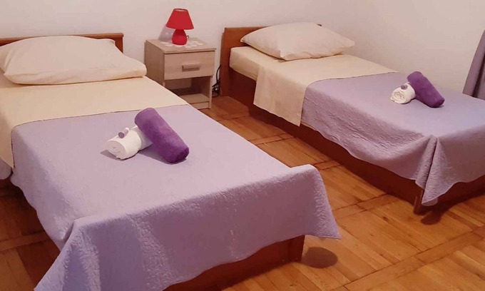 Podgradina House | Holiday home with barbecue and air conditioning
