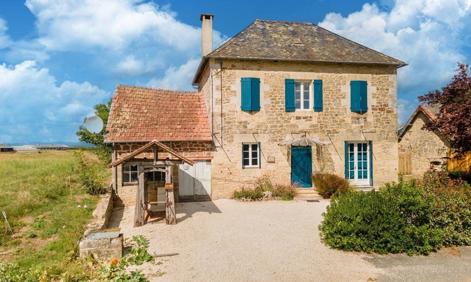 Coubjours House | Holiday home with pool in Coubjours