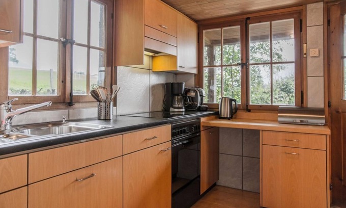 Aeschiried Ski Chalet | Holiday house Aeschi b. Spiez for 1 - 5 persons with 3 bedrooms - Detached holiday house