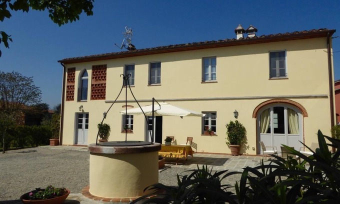Altopascio House | Holiday house Altopascio for 1 - 8 persons with 4 bedrooms - Holiday home