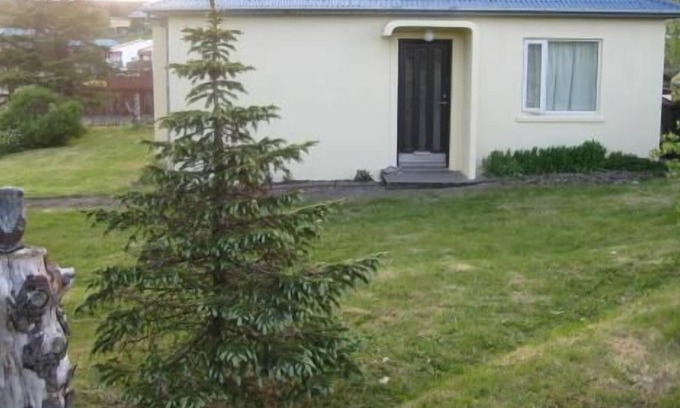 Breiddalsvik House | Holiday house Breiðdalsvík for 1 - 5 persons with 3 bedrooms - Holiday home