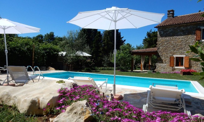 Momjan House | Holiday house Buje for 1 - 6 persons with 2 bedrooms - Holiday house