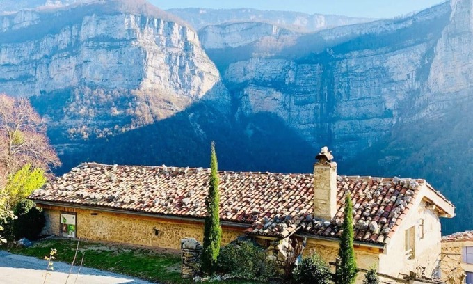 Choranche House | Holiday house Choranche for 1 - 6 persons with 2 bedrooms - Holiday house