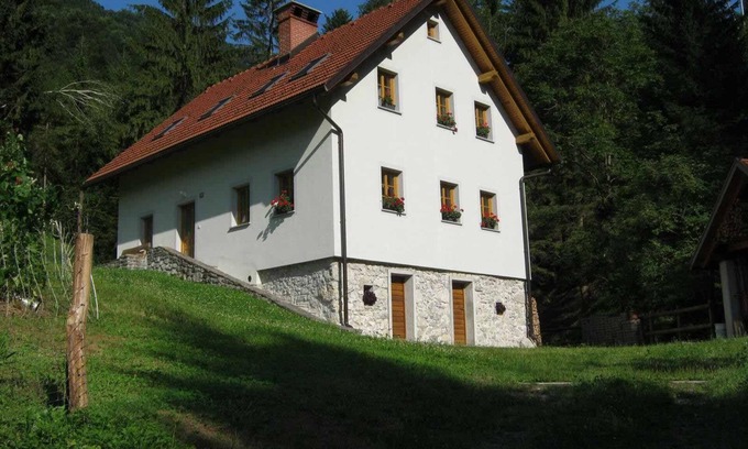 Tolmin House | Holiday house Donja Trebusa for 1 - 8 persons with 4 bedrooms - Holiday house