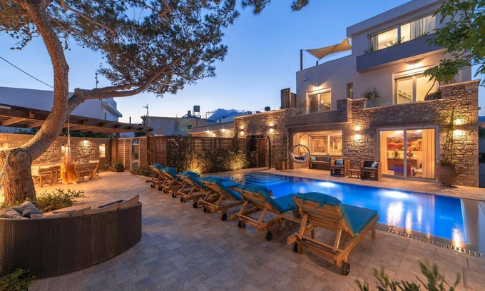 Koutsouras House | Holiday house Koutsouras for 1 - 18 persons with 7 bedrooms - Holiday house