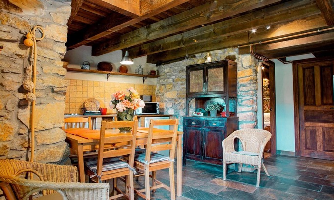 Carucedo House | Holiday house La Barosa for 1 - 5 persons with 2 bedrooms - Holiday house