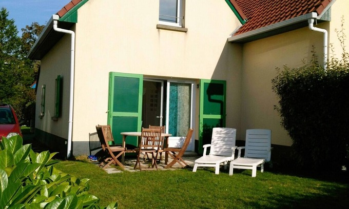 Cucq House | Holiday house, located area of the pines in Stella Plages, near Le Touquet