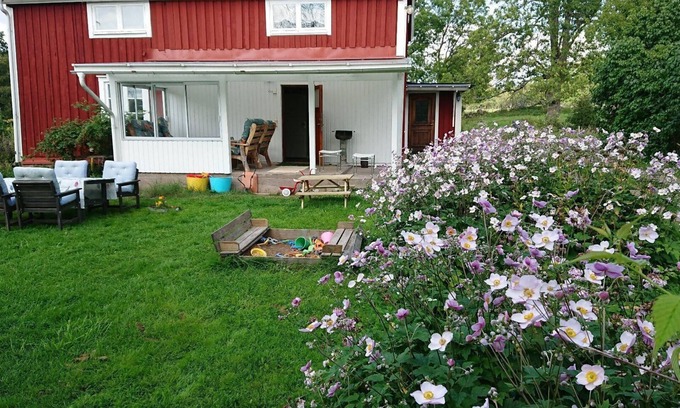 Lonneberga House | Holiday house Lönneberga for 1 - 8 persons with 3 bedrooms - Holiday house