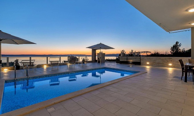 Zelenka House | Holiday house Makarska for 1 - 9 persons with 4 bedrooms - Holiday house
