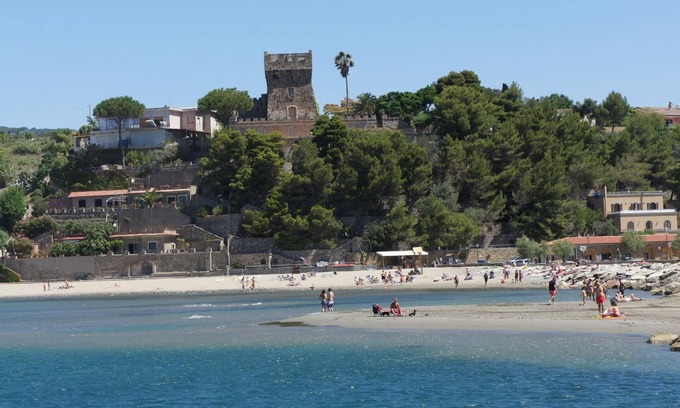Marina di Casal Velino House | Holiday house Marina di Casal Velino for 2 - 4 persons with 2 bedrooms - Holiday house