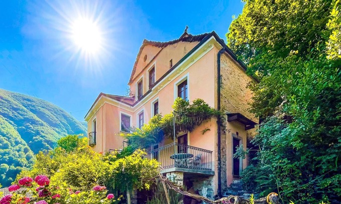 Mergoscia House | Holiday house Mergoscia for 1 - 2 persons with 2 bedrooms - Holiday house