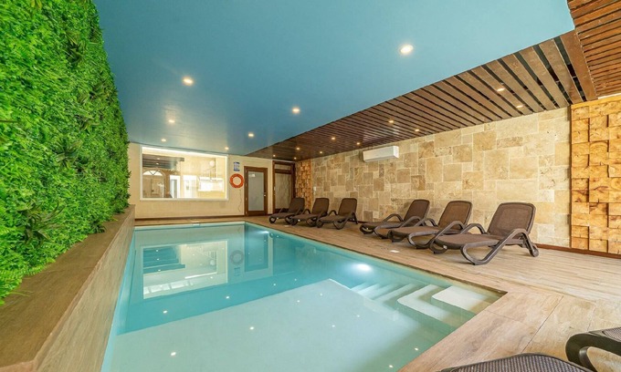 Munxar House | Holiday house Munxar for 1 - 10 persons with 5 bedrooms - Row house