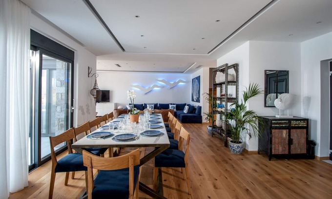 Kounelion House | Holiday house Plaka for 1 - 12 persons with 6 bedrooms - Holiday house